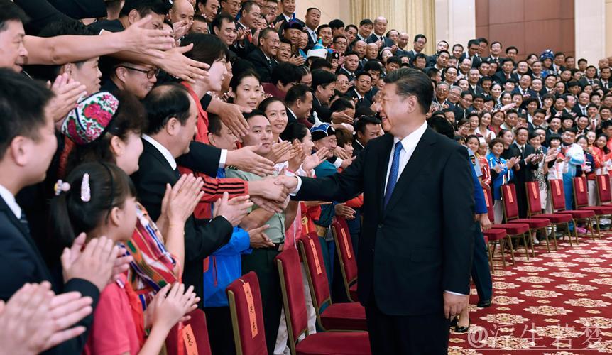 习近平会晤全国群众体育和体育系统先进集体及个人代表 习近平会晤全国群众体育和体育系统先进集体及个人代表